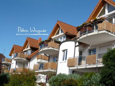 Luftkurort St. Peter: tolle, bezugsfreie 3-Zi.-DG-Maison.-Whg., 3 Balkone, 2x Stellplatz uvm.