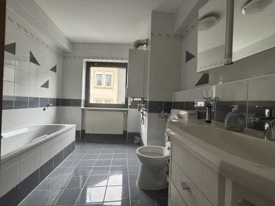 Großzügige Wohnung mit Dachterrasse