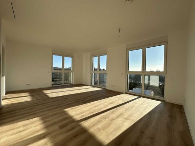 Lichtdurchflutete 2-Raum-Wohnung am Bundesplatz mit EBK