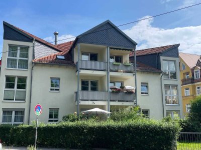 Hochwertig möblierte Wohnung mitten in der Neustadt! Grün und ruhig gelegen!