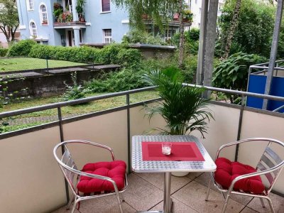 Moderne, teilmöblierte Zwei-Zimmerwohnung mit ca. 60 m² in Freiburg-Oberau