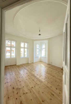 Stilvolle lichtdurchflutet 3-Zimmer-Altbauwohnung mit Balkon & Aufzug in Bestlage Pankow / Florakiez