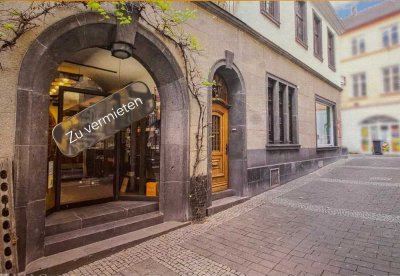 Wohnen oder Gewerbe - 2-Zimmer-Wohnung mit Terrasse im denkmalgeschützten Stadthaus