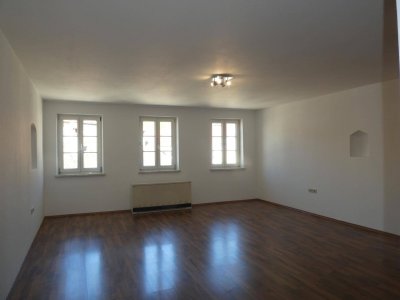 Schöne 2-Zimmer-Wohnung im Stadtzentrum von Braunau zu vermieten