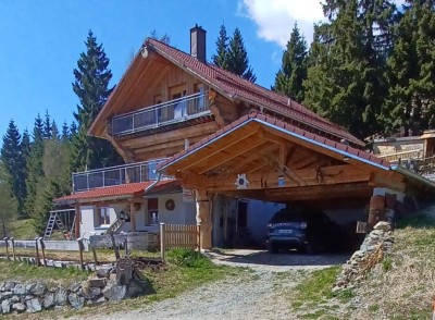 Hochrindl-Kärnten Bestlage mit Traumblick exclusives Rundstammhaus incl. Ferienwohnung