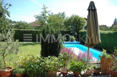 Entzückendes Juwel nahe PlusCity - mit Pool, XL Keller, Garage....