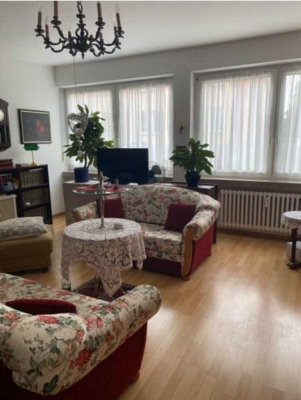 3 Zimmer,Küche,Bad zu vermieten Triererstraße 109