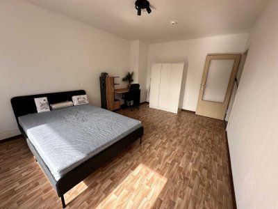 Helle 2-Zimmer WG-Wohnung im 5. OG mit Balkon in Wuppertal-Langerfeld-Beyenburg