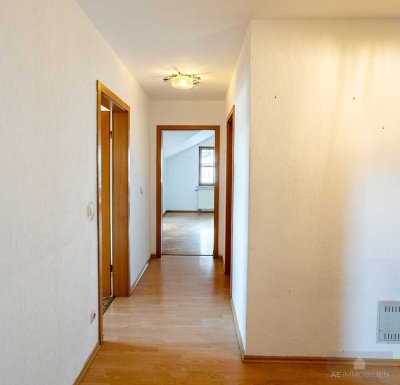 3-Zimmer-Dachgeschosswohnung mit zwei Balkonen & Tiefgarage