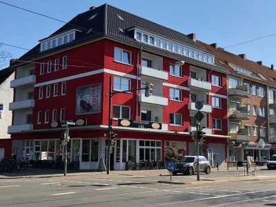 Helle und moderne Wohnung in der östlichen Vorstadt mit Balkon