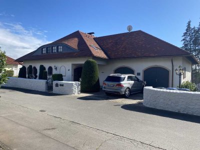 Dreifamilienhaus in Igel – mit Panorama-Ausblick, Sauna, Garten und Doppelgarage