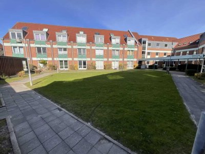 Renovierte 1- ZKB-Wohnung mit kleiner Terrasse in Fachhochschul-, und Klinikumnähe zu vermieten!