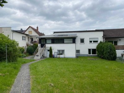 Nobelino.de  - 3 Häuser auf einem über 1000qm großen Grundstück - voll vermietet in Gießen