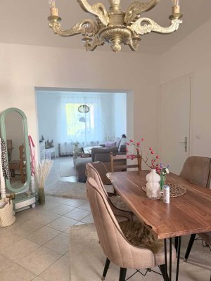 Modernisierte 4 Zimmer Wohnung in Top-Lage von MG Holt