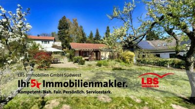 Einmaliges Ensemble: Zwei vereinte Grundstücke mit Bestandshaus auf 652m² in begehrter Lage