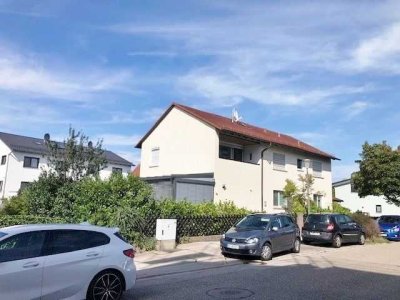 Charmantes Zweifamilienhaus mit Garten – 8 Zimmer auf 185 m² in Allersberg