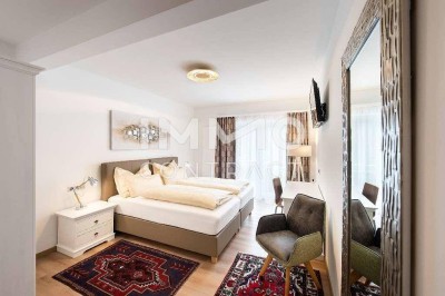 TOP - FAMILIENSITZ MIT 18 ZIMMER + GASTRO IM WUNDERSCHÖNEM MURTAL NAHE SKIGEBIETE UND RED BULL RING