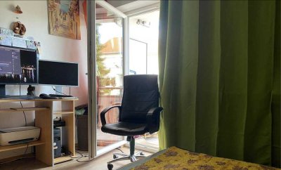 Möblierte 1-Zimmer-Wohnung mit Balkon direkt vom Eigentümer