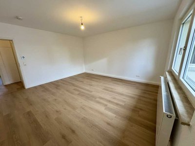 2-Zimmer Whg. in Bornheim - Erstbezug nach Sanierung (neues Bad und Küche)