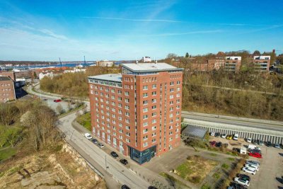 3-Zimmer Wohnung im 7. Stock mit Blick aufs Wasser