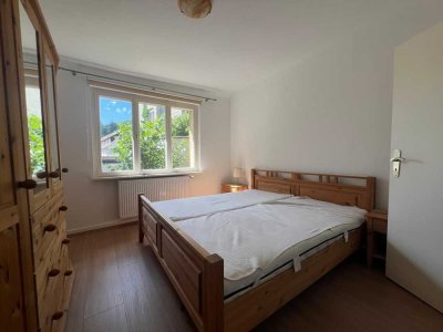 Stilvolle 3,5-Raum-Wohnung mit Balkon und EBK in zentraler Lage
