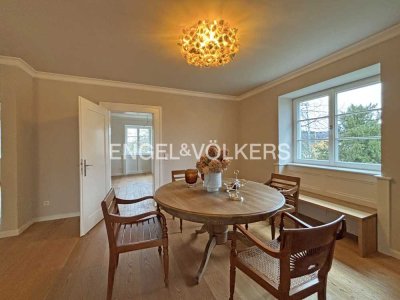 Exklusive 4-Zimmer-Wohnung in historischem Anwesen mit modernem Wohnkomfort