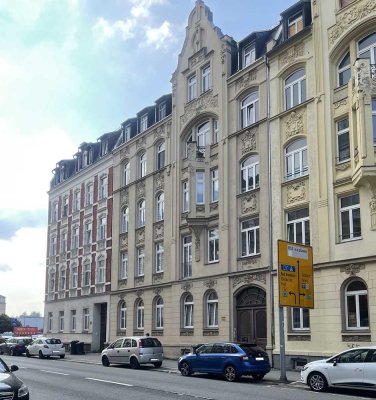 Gemütliche, provisionsfreie, 4-Zimmer Maisonettewohnung mit 2 Balkonen