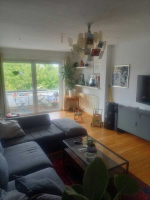 Helle 3-Zimmer Maisonette-Wohnung mit Balkon in Osnabrück Weststadt