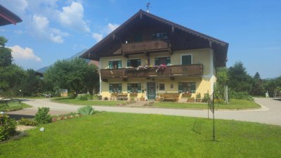 Schöne Wohnung mit Garten, Balkon und Terrasse im Grünen