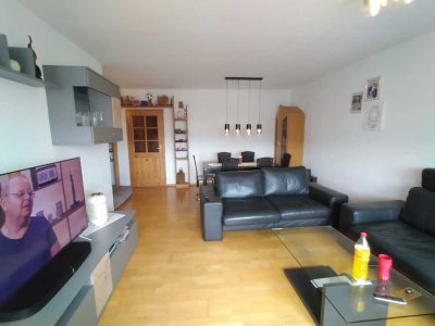 Vierzimmerwohnung mit Balkon