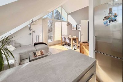 Exklusive 3-Zimmer-DG-Wohnung mit offener Küche, Westbalkon & viel Licht!