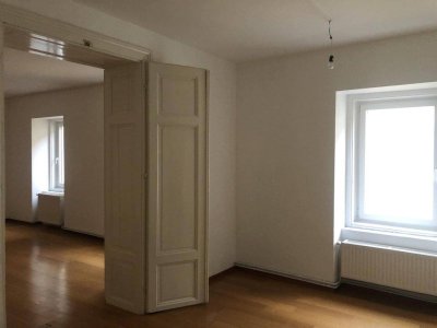 Baden Zentrum, großzügige 1 Zimmerwohnung, Hofruhelage
