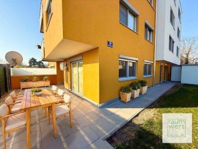GRÜNES GLÜCK und doch in Stadt - BJ 2008 - renoviert - 3 Zimmer - ca. 101m² gew. NFL - KLIMA - Einbauküche - Garten - 2 Terrassen - Garage