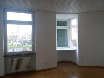 Gepflegte 3-Zimmer-Wohnung im Erdgeschoss mit Balkon in Freiburg im Breisgau