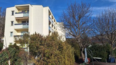 Schöne, helle 3-Zimmerwohnung im Badener Villenviertel