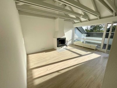 Hochwertige, helle 3+ Zimmer DG-Wohnung mit Kaminofen und Loggia in Emmendingen