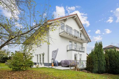 Familienfreundliche Doppelhaushälfte mit separater Einliegerwohnung und moderner Ausstattung