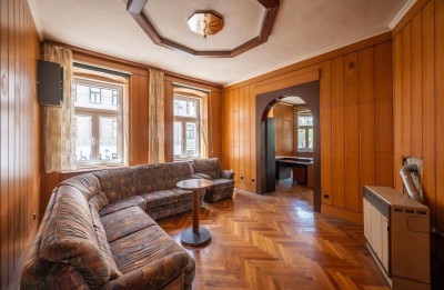 ++NEU++ 4-Zimmer Altbau-Wohnung (sanierungsbedürftig) in tolle Lage viel Potenzial!