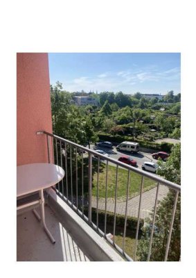1-Raum-Wohnung mit EBK und Balkon in Nürnberg
