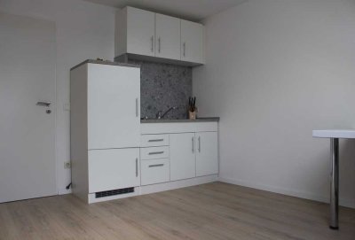 Möbliertes, Helles Zimmer mit EBK in Regensburg (Nähe Uniklinikum, Uni)