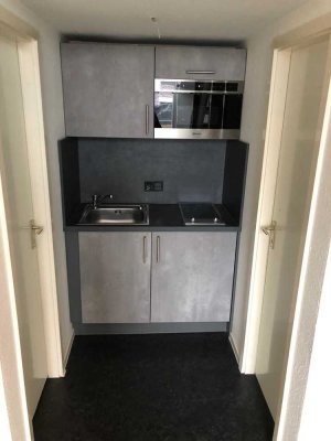 Exklusive, modernisierte 1,5-Zimmer-Wohnung mit EBK in Flensburg