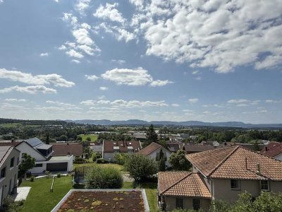 Ausblick Pur! Maisonette-Wohnung über den Dächern im Schurwaldgebiet!