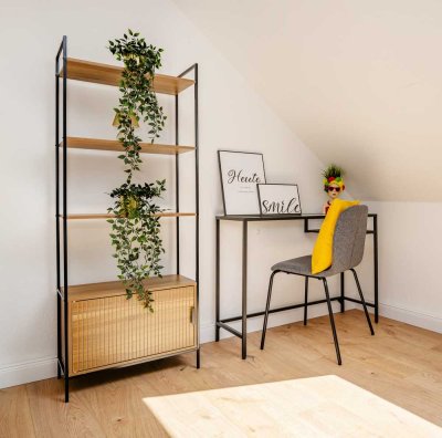 Kapitalanlage mit Charme: Stilvolle 2-Zimmer-Dachgeschosswohnung mit ca. 7 % Mietrendite