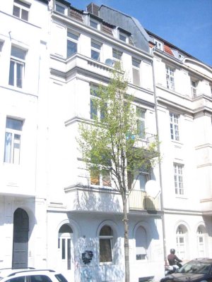 helle Dachgeschosswohnung Ostvierel