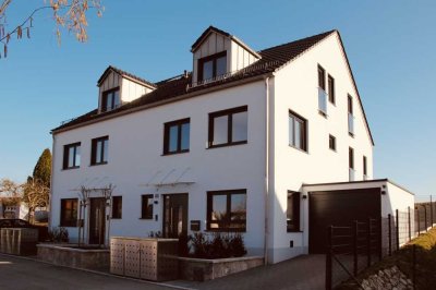 Neuwertige Doppelhaushälfte mit hochwertiger Ausstattung (Endenergiebedarf A+). PROVISIONSFREI!