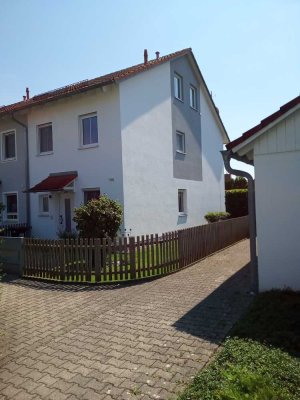Attraktives Reiheneckhaus in Landsberg – Südwest