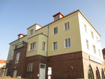 2 Zimmerwohnung mit herrlicher Terrasse am Landgraben sucht Sie!