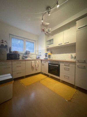 Gepflegte 3-Zimmer-Souterrainwohnung mit Terrasse in Sinsheim-Steinsfurt