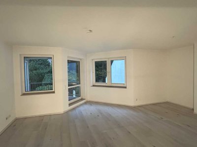 Gepflegte 2-Zimmer Wohnung mit Balkon in bester und ruhiger Lage in Ratingen-Hösel