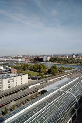 ++TOP Renoviert++3ZKB++Einbauküche++barrierefrei++ WG geeignet